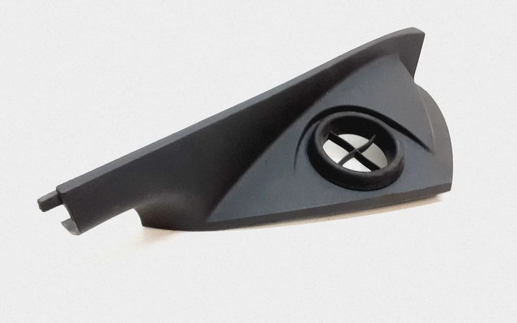 Dashboard side end trim 30672382