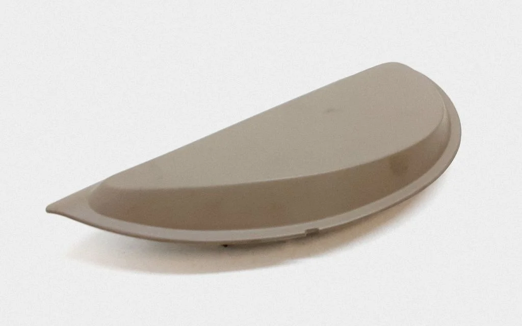 Dashboard side end trim – Volvo XC90 (2007-2014)