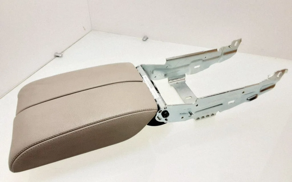 Armrest J8A2045B34AA