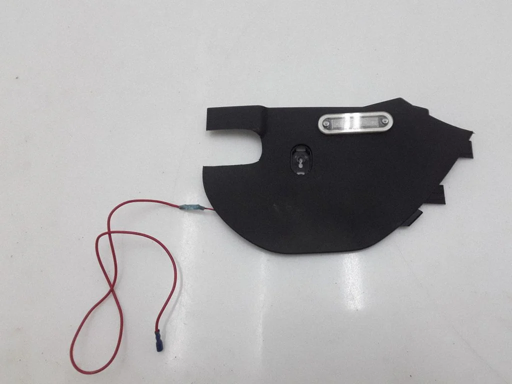 Centre console side trim front – Audi RS Q3 (2013-2018)