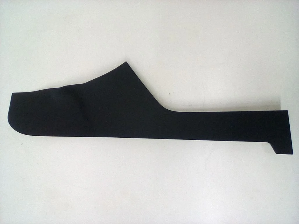 Centre console side trim front – Volvo S80 (2007-2013)