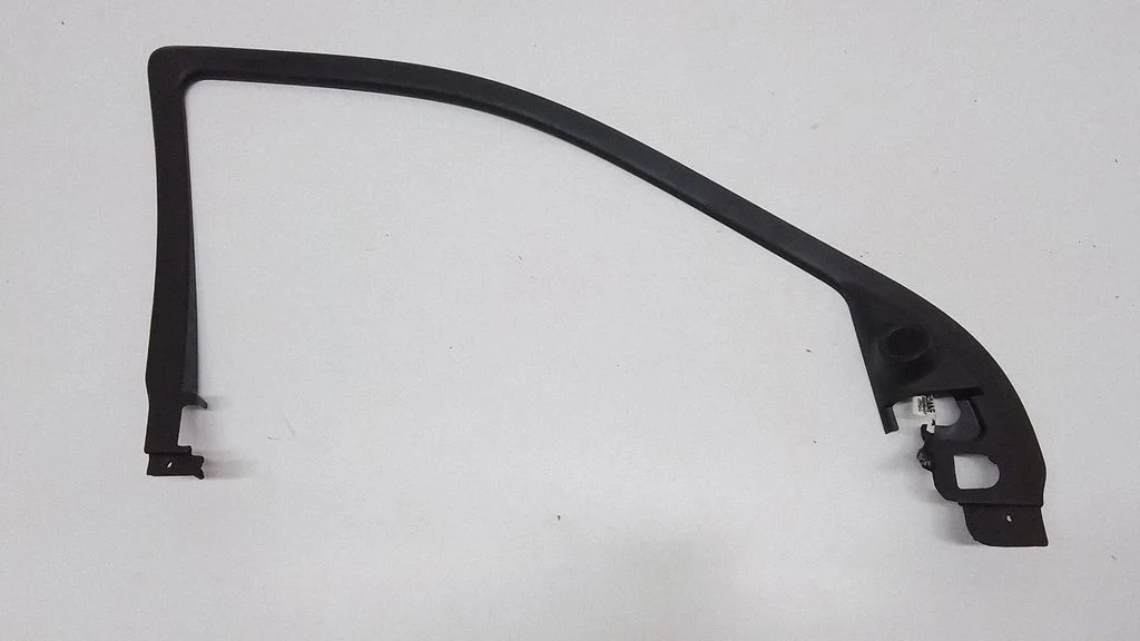 Other front door trim element 05091018AA