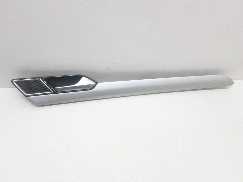 Pozostałe elementy tapicerki drzwi przednich 3G0867450