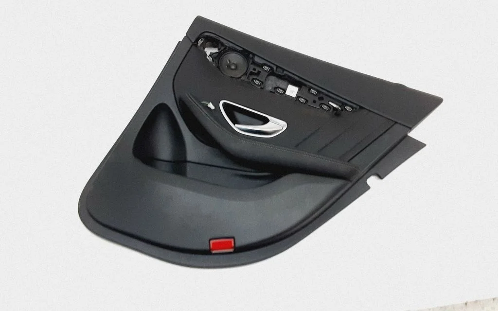 Rear door card panel trim – right