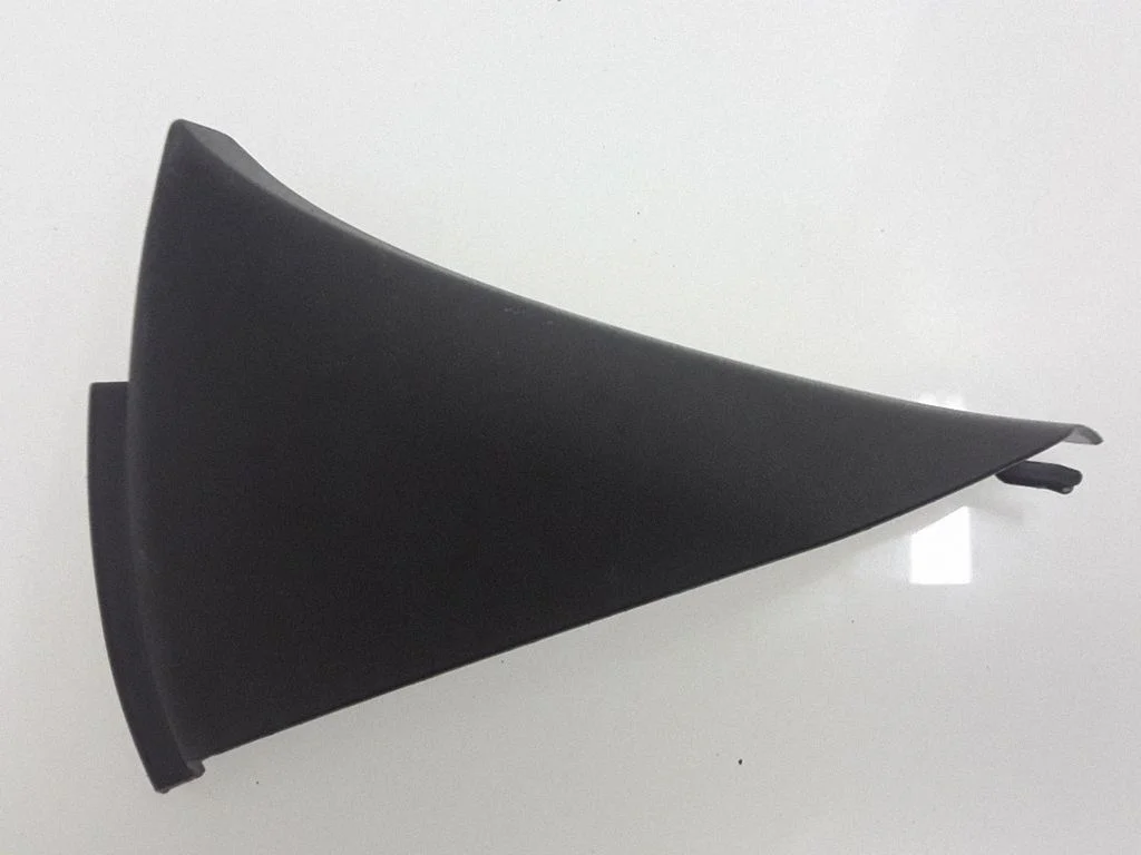Other rear door trim element