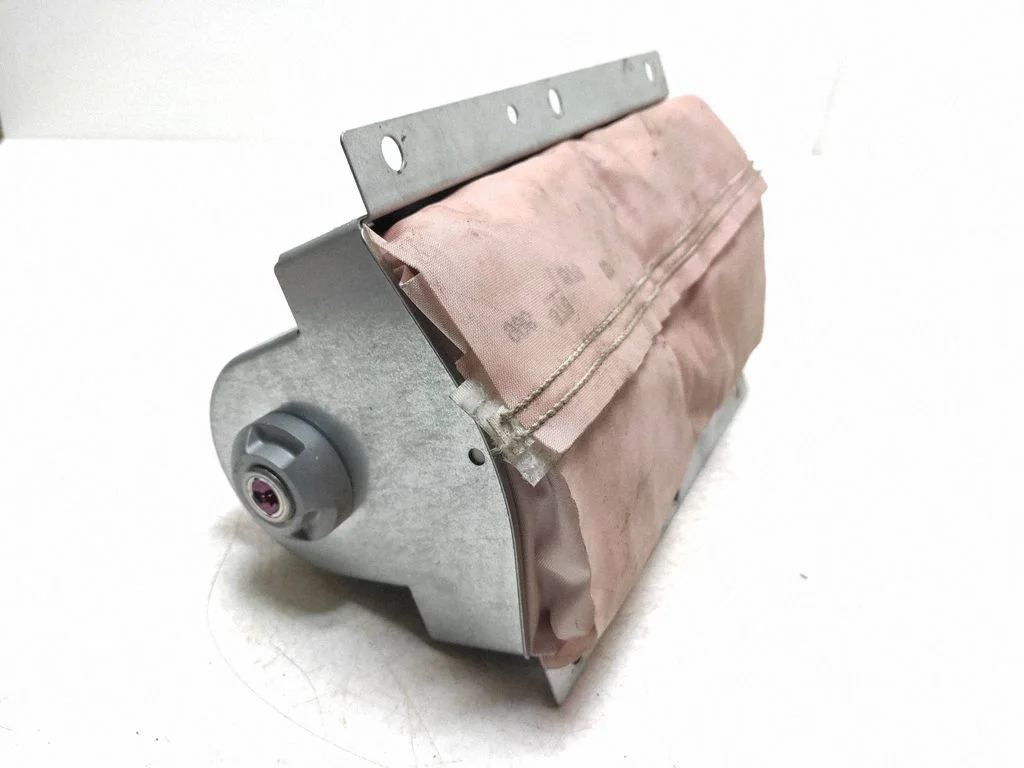 Passenger airbag 8686592
