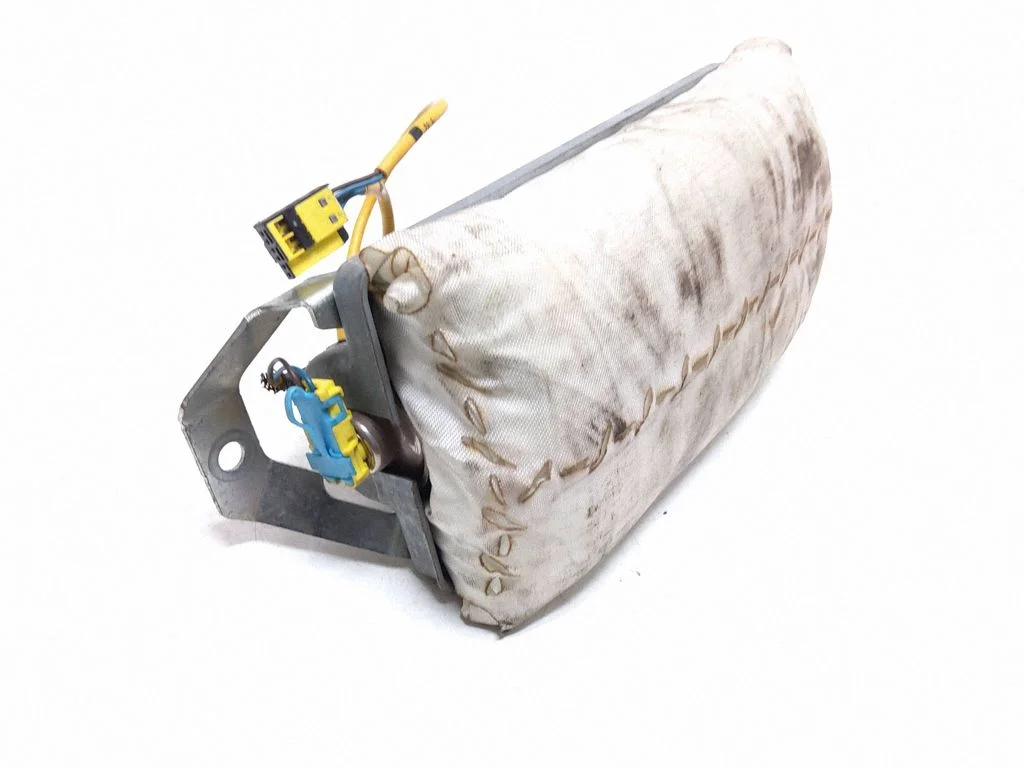 Passenger airbag – BMW X5 E53 (1999-2006)