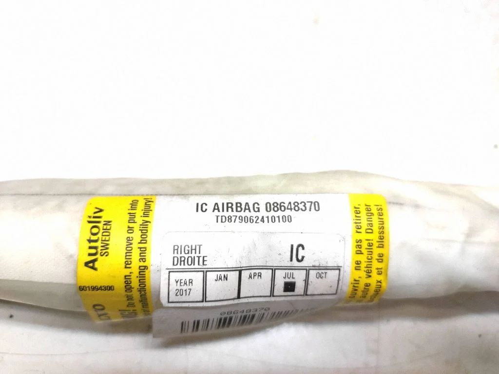 Katuse turvapadi (kardin) 08648370