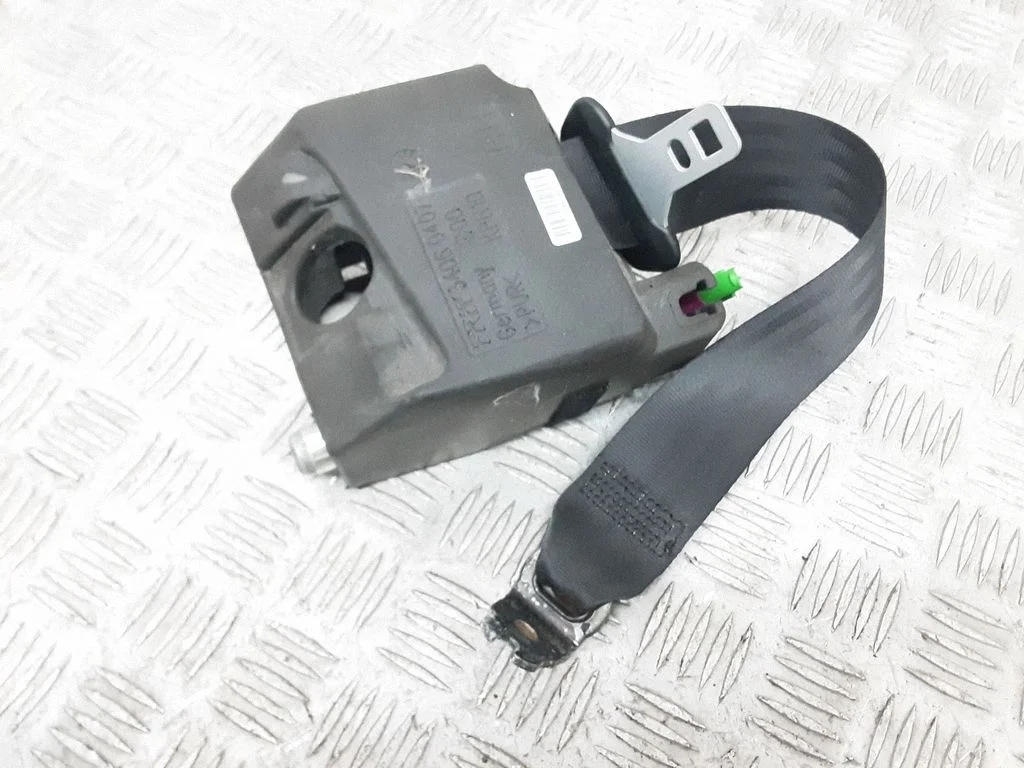 Rear seatbelt 39801844