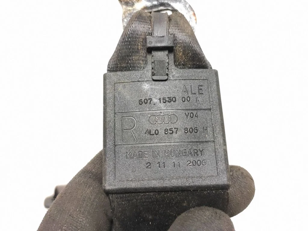Rear seatbelt – Audi Q7 4L (2005-2015)