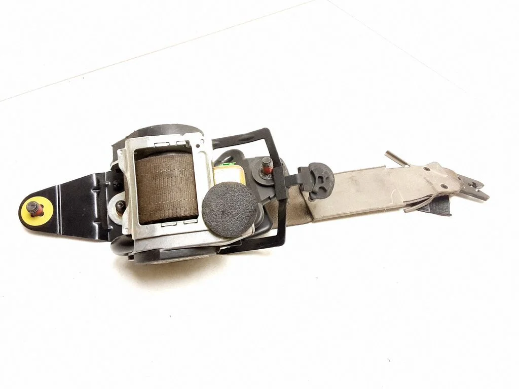 Rear seatbelt – Volvo XC90 (2007-2014)