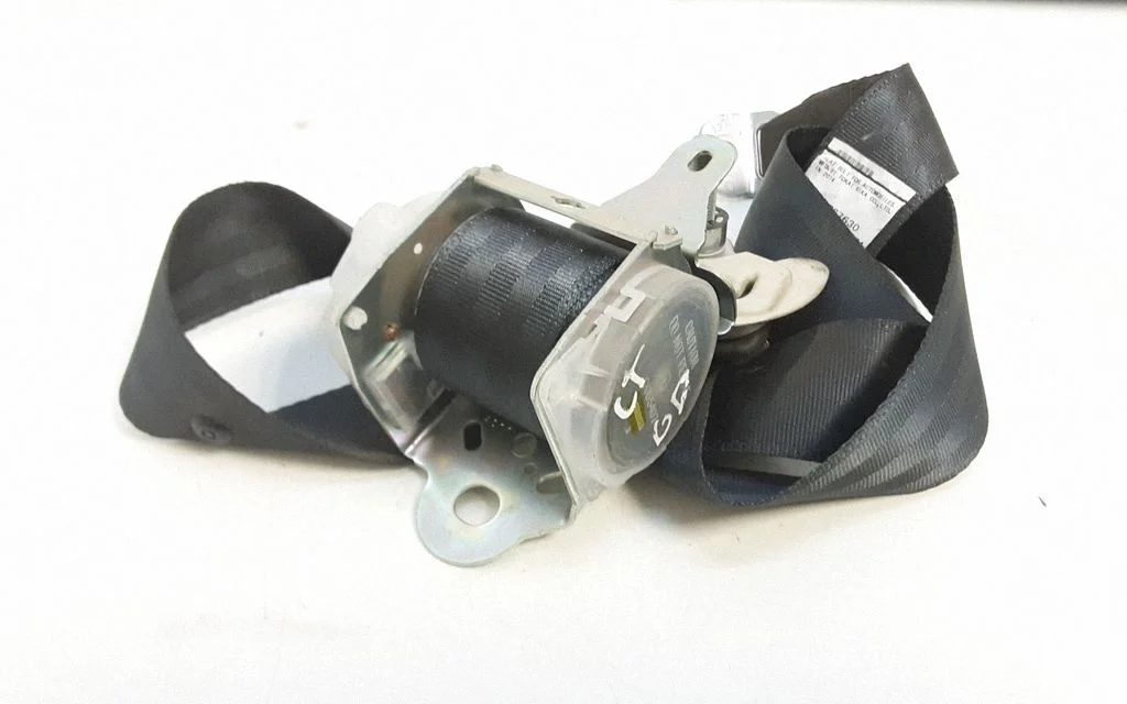 Tagumine turvavöö H097801