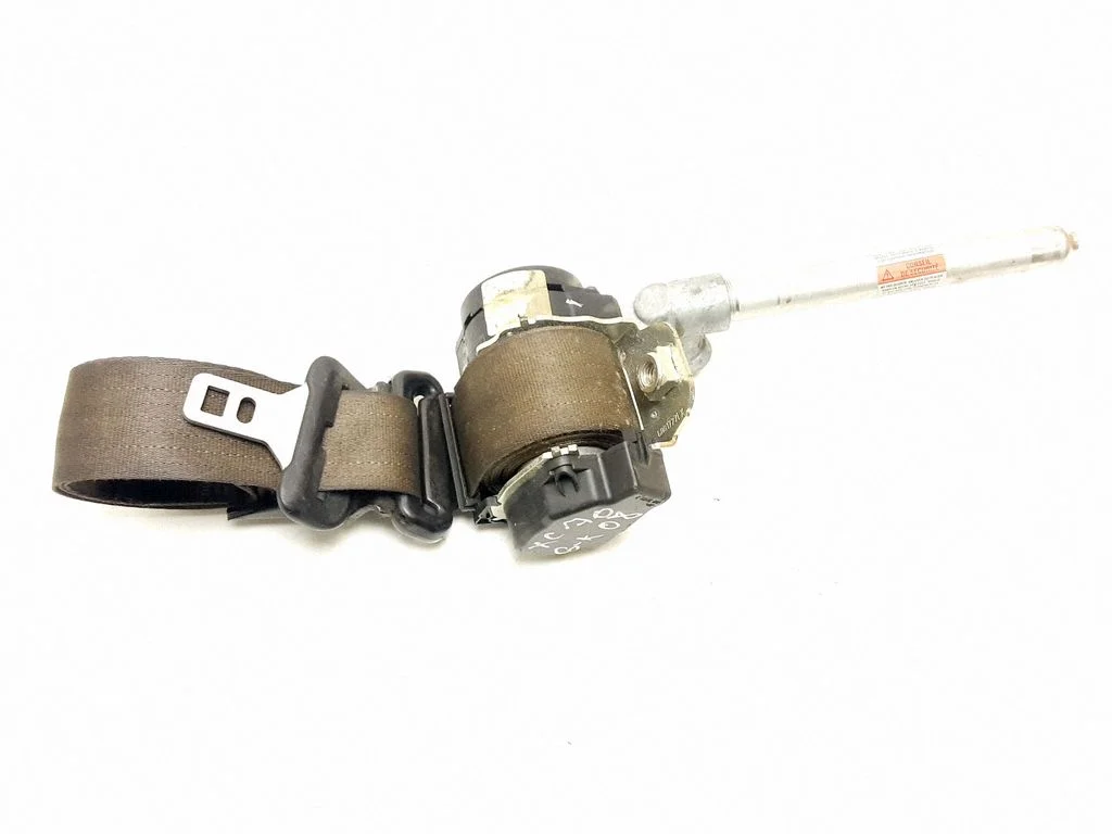 Tagumine turvavöö 39859400