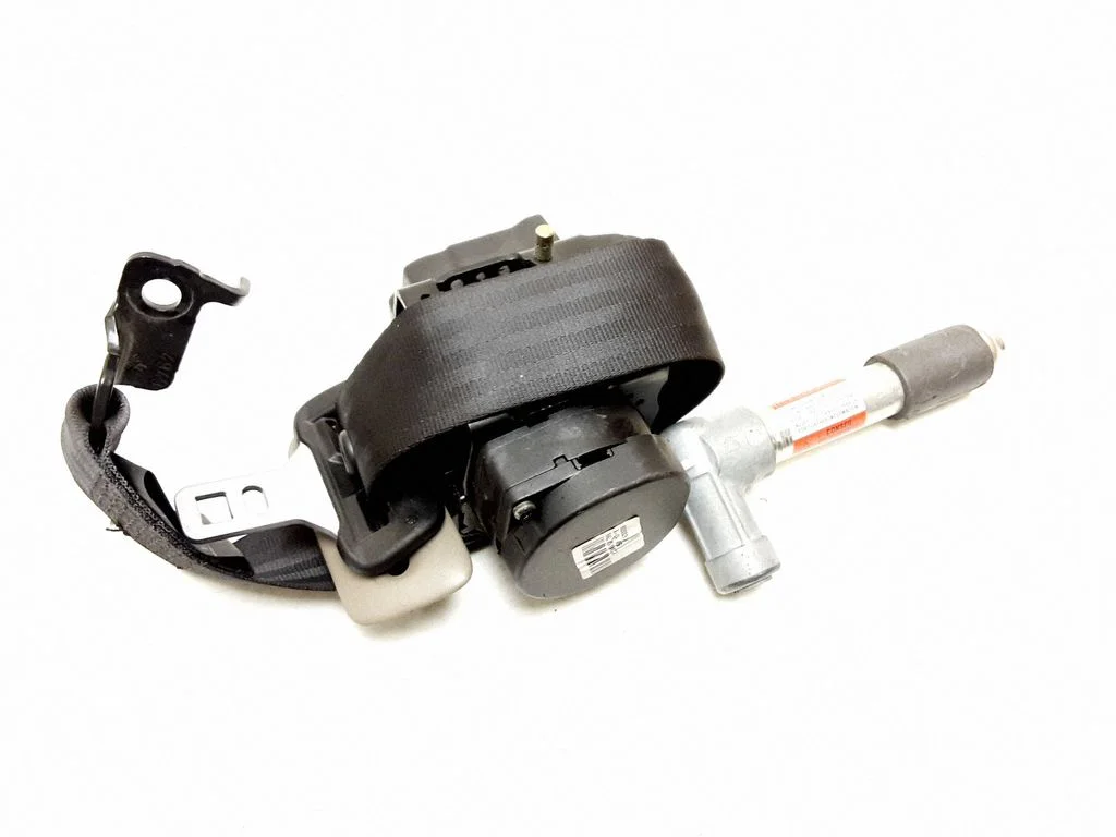 Rear seatbelt 30738529