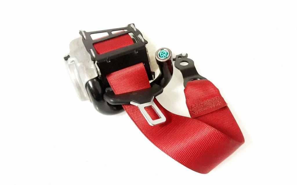 Rear seatbelt – Mercedes-Benz C-Class W205 (2014-2021)