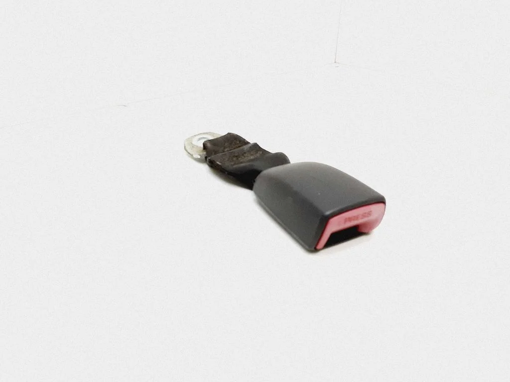 Eesmise turvavöö pannal – Peugeot 107 (2005-2014)