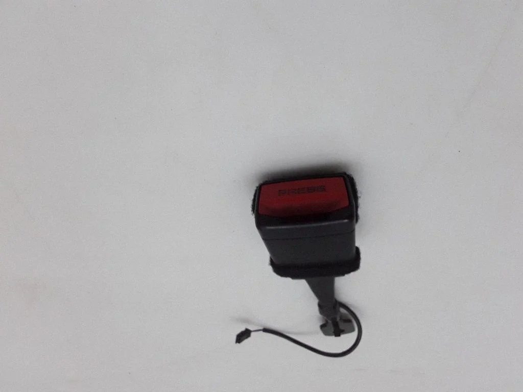 Eesmise turvavöö pannal – BMW X5 F15 (2013-2017)