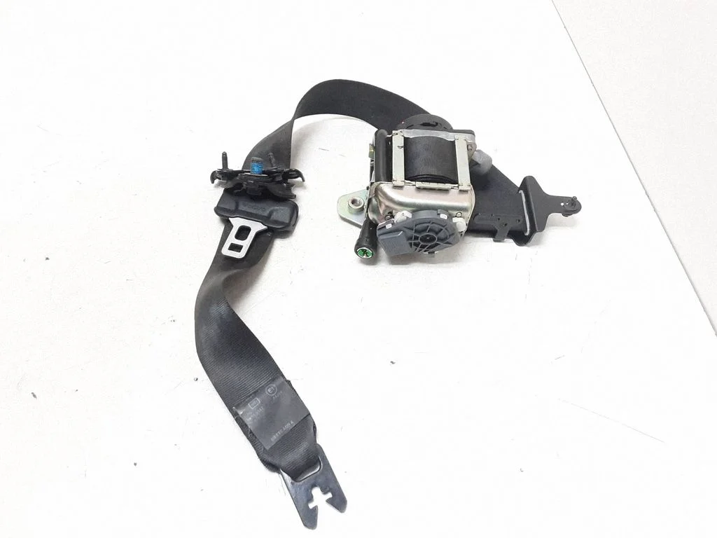 Front seatbelt 616155800