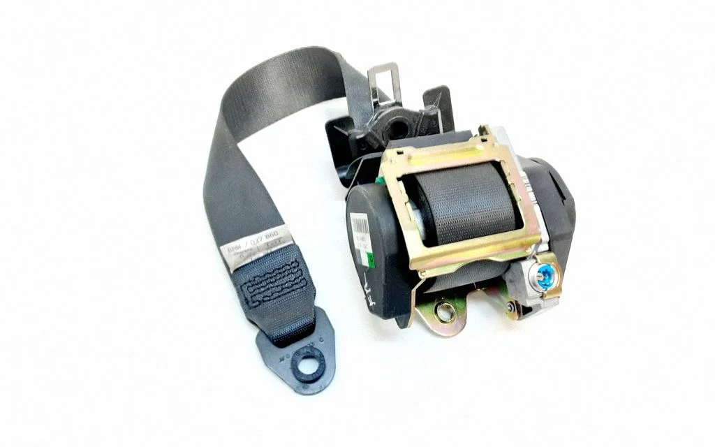 Front seatbelt – BMW 7 Series E65 E66 (2001-2008)