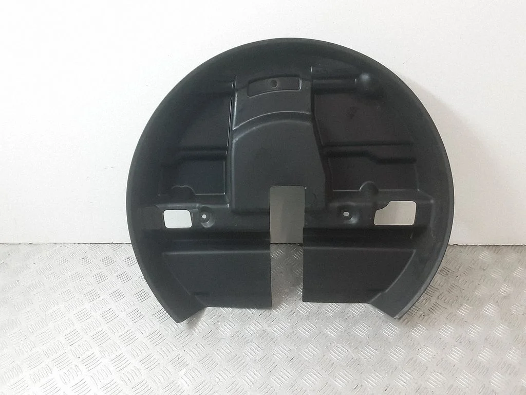 Osłona wnęki koła zapasowego – Dodge Grand Caravan (2008-2020)