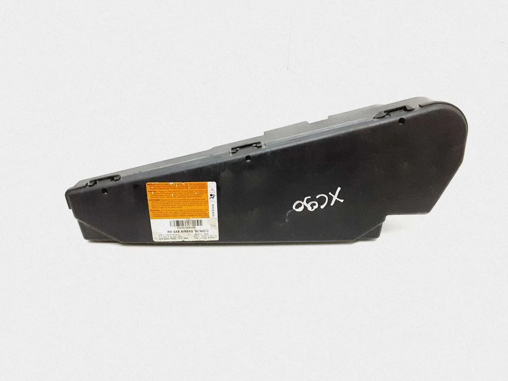 Istme turvapadi – Volvo XC90 (2003-2006)