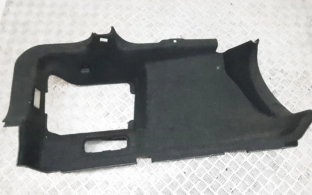 Dolny panel boczny bagażnika – Volvo S80 (2007-2013)