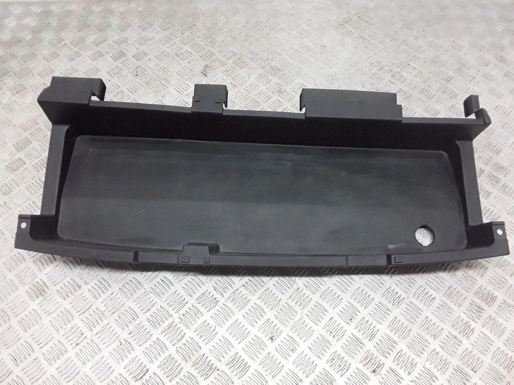 Trunk/boot floor carpet liner