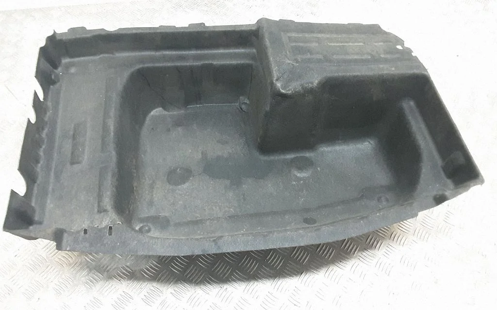 Pagasiruumi põrandavaip A2056940026