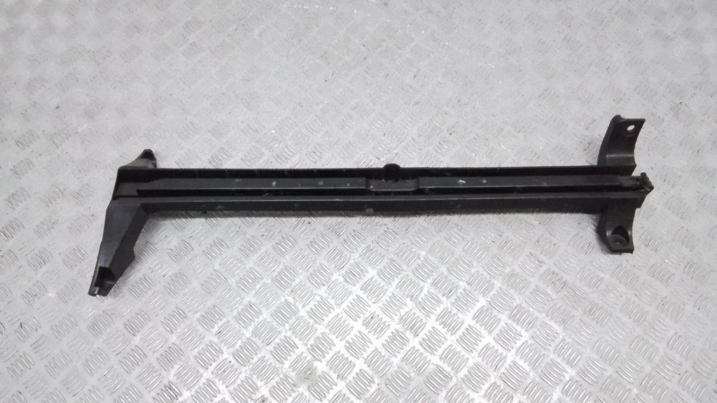 Pozostałe elementy tapicerki bagażnika 31271583