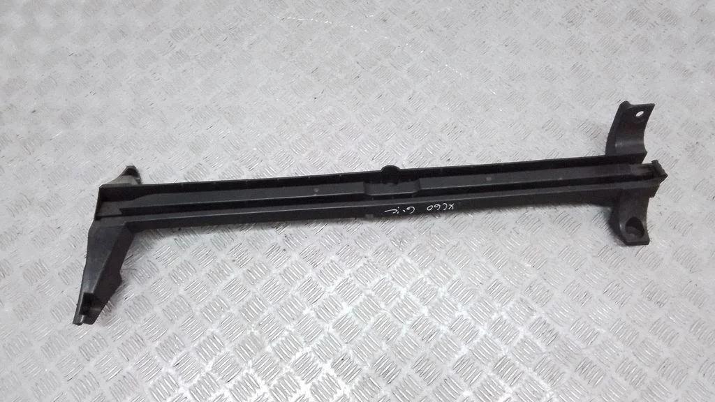 Pozostałe elementy tapicerki bagażnika 31271583