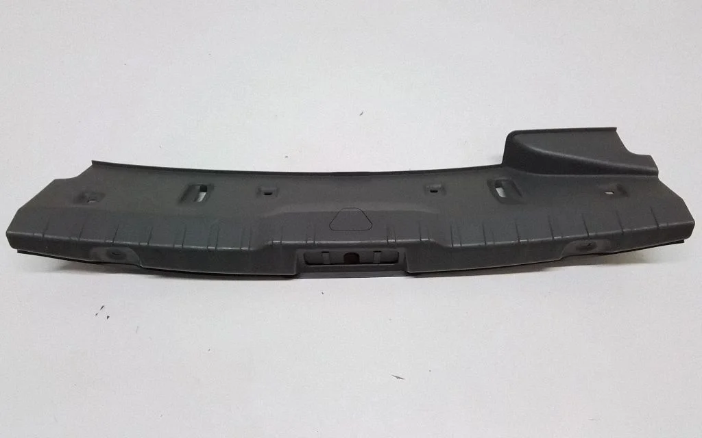 Trunk/boot sill cover protection – BMW 7 Series F01 F02 F03 F04 (2008-2016)