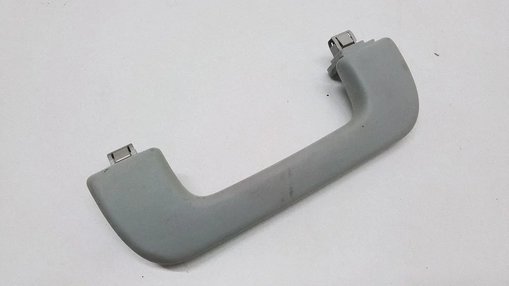 Front interior roof grab handle – Audi A4 Allroad B8 (2008-2016)