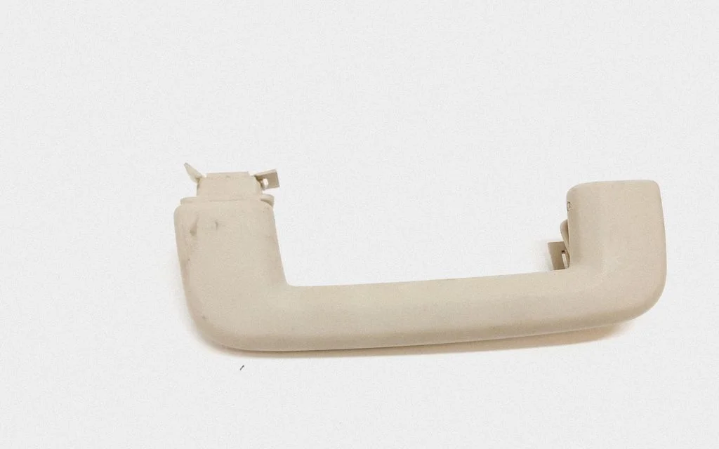 Front interior roof grab handle