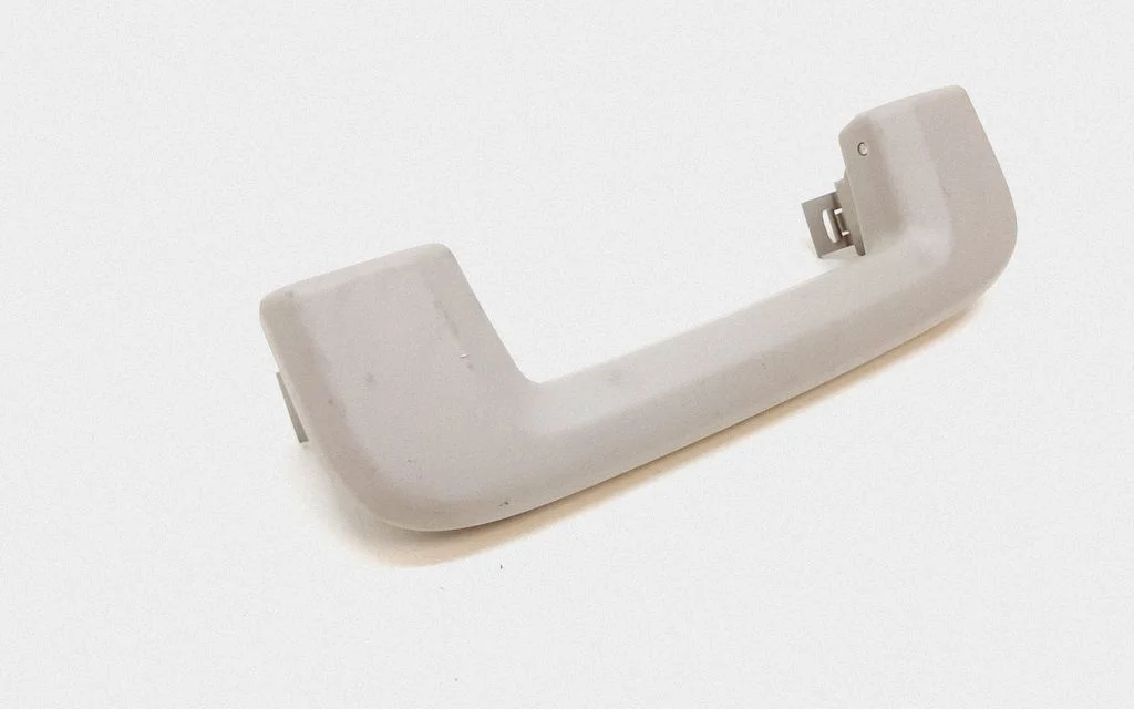 Front interior roof grab handle 31305679