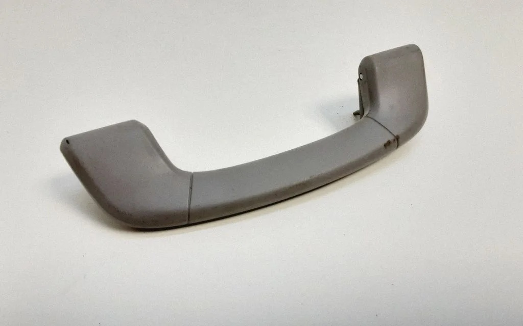 Front interior roof grab handle – BMW 7 Series F01 F02 F03 F04 (2008-2016)