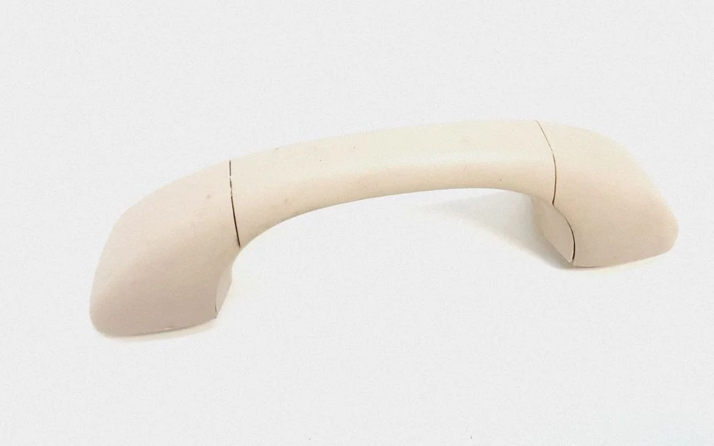 Front interior roof grab handle – Volvo S80 (2004-2006)