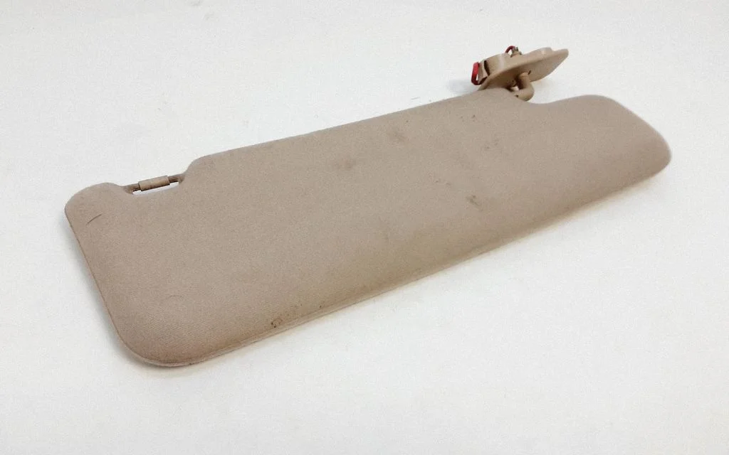 Sun visor – left