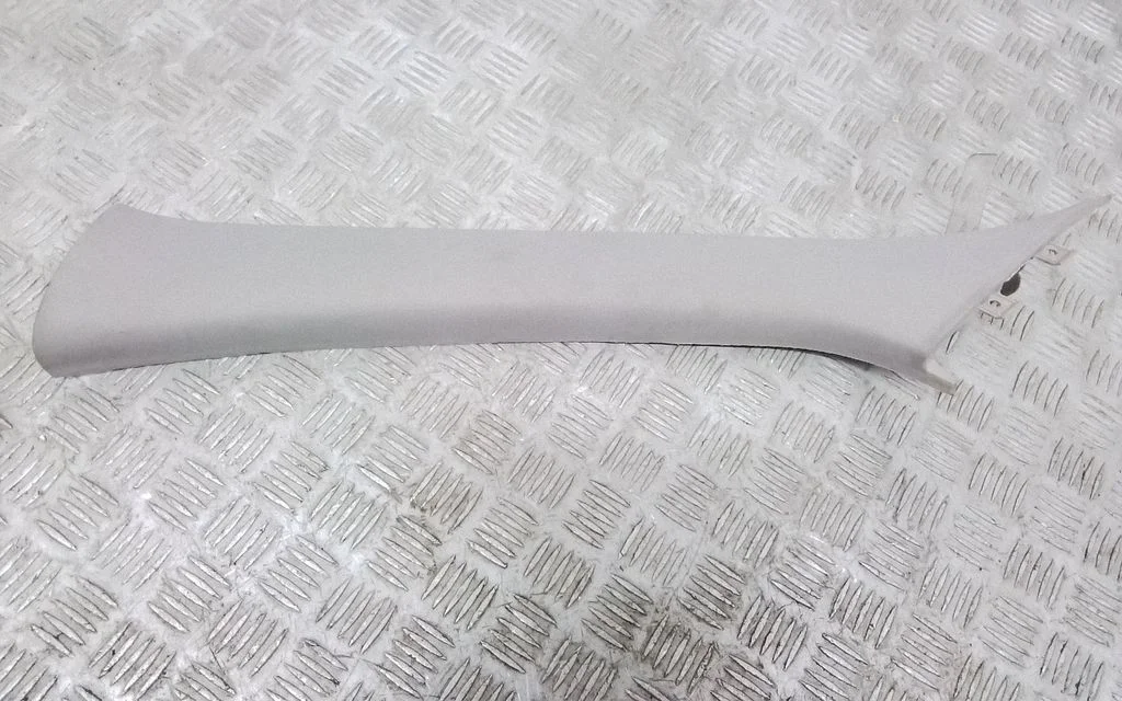 (A) pillar trim – front left