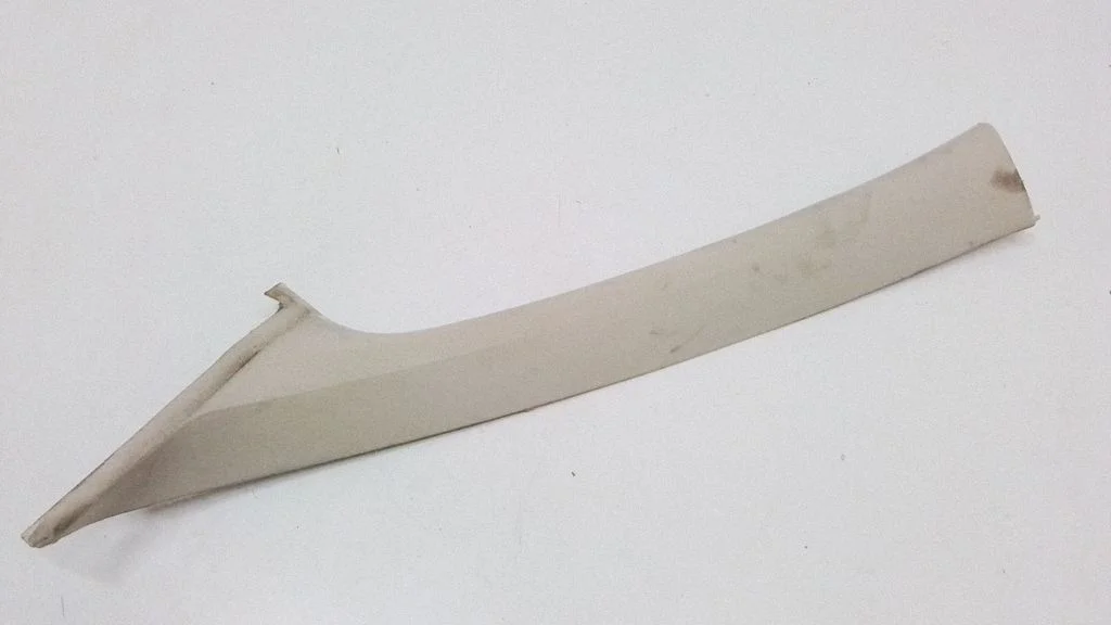 (A) pillar trim 9646209177