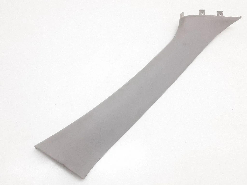 (A) pillar trim – front right