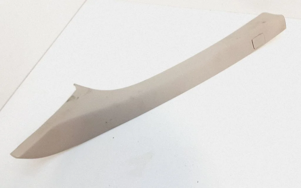 (A) pillar trim – Volvo XC60 (2009-2013)