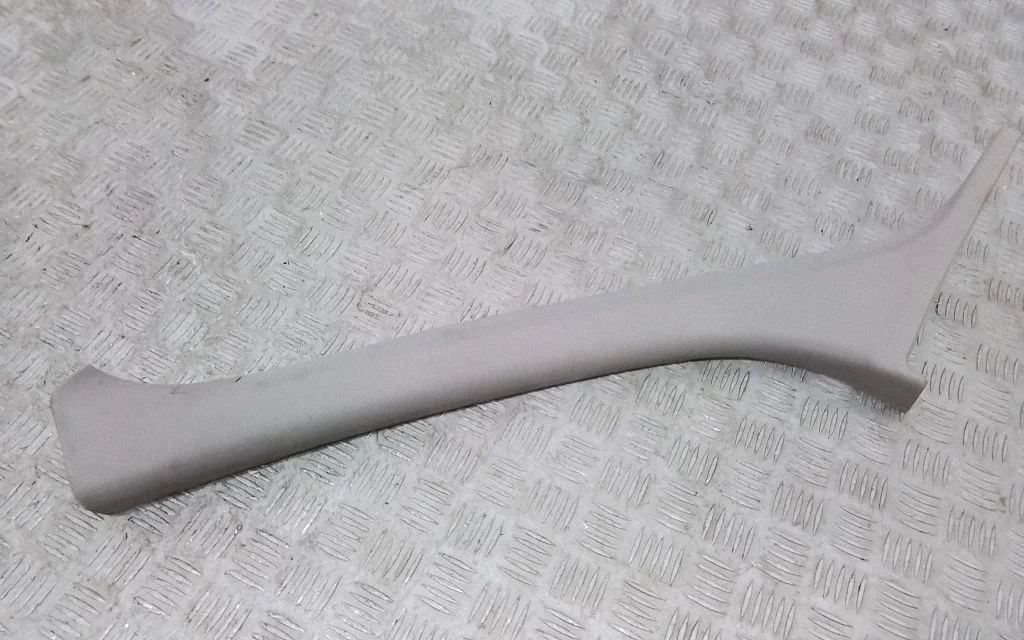 (A) pillar trim – Volvo XC60 (2017-)