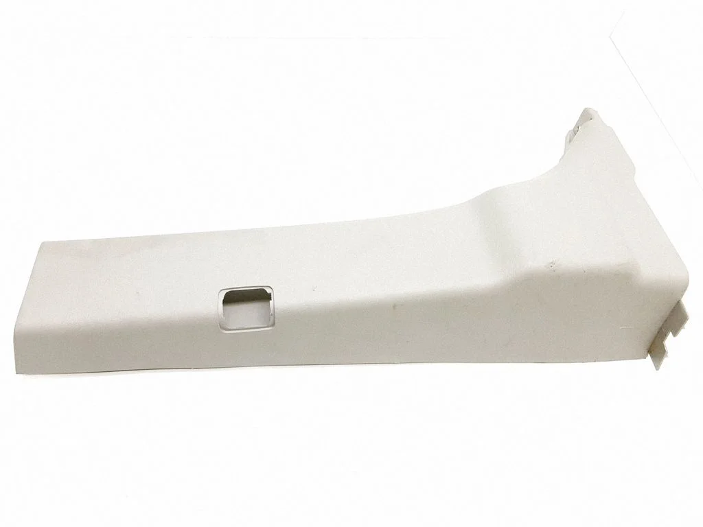 (B) piilari kate (alumine) – Chrysler Town & Country V (2008-2016)