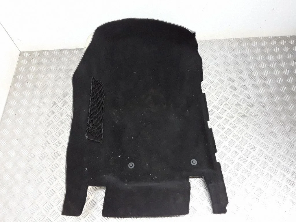 Front floor carpet liner A1666801440