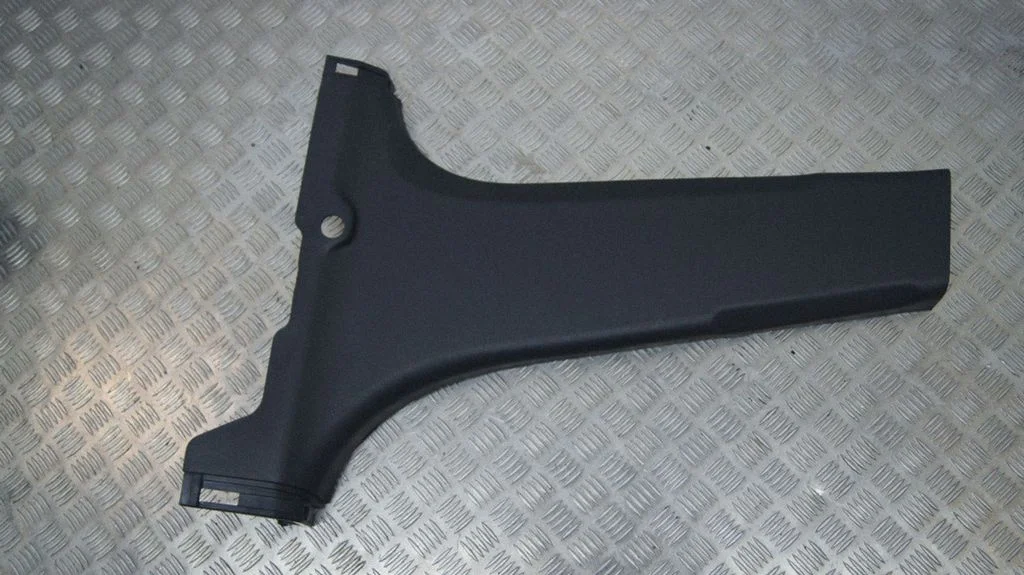 (B) pillar trim (bottom) 85835A4900