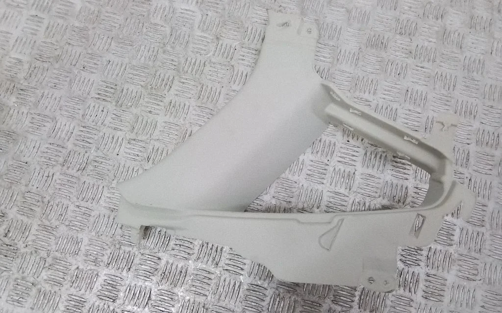 (C) pillar trim – Volvo S90, V90 (2016-)