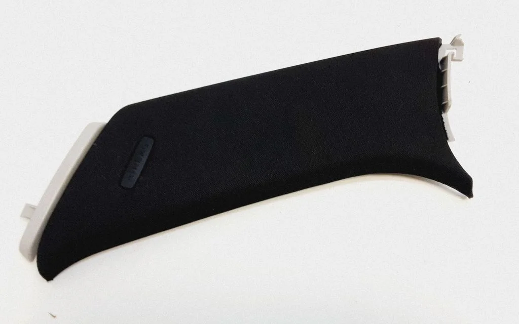 (C) pillar trim – Mercedes-Benz C-Class W205 (2014-2021)