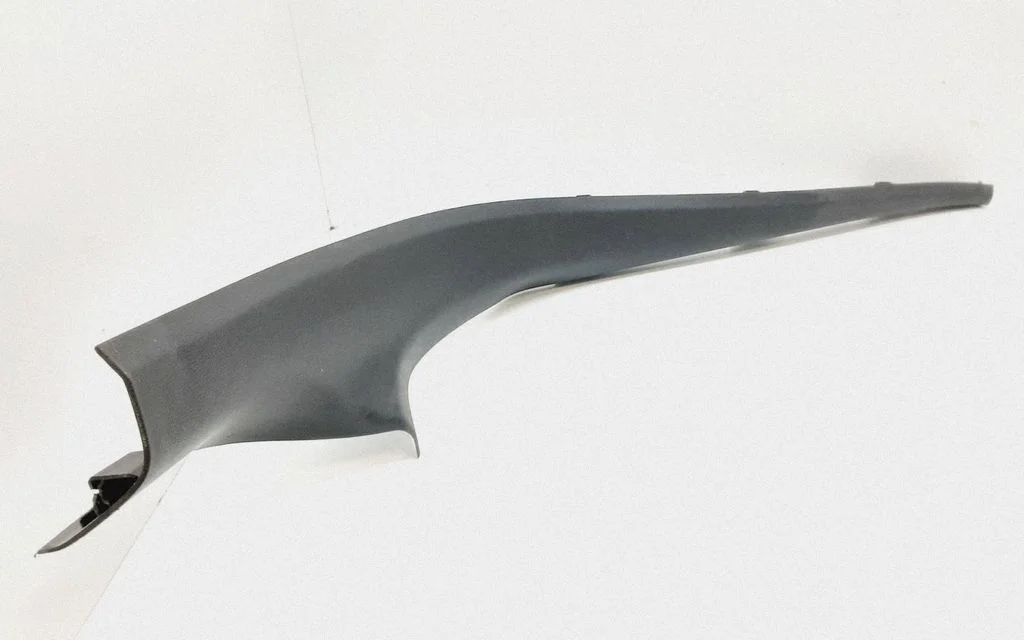 Rear sill trim cover 8W0867768A