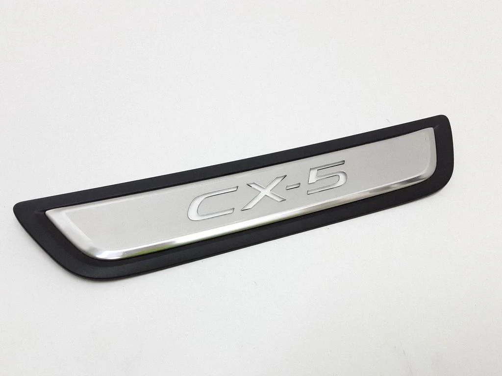 Tagalävise kate (sisemine) – Mazda CX-5 II (2017-2025)
