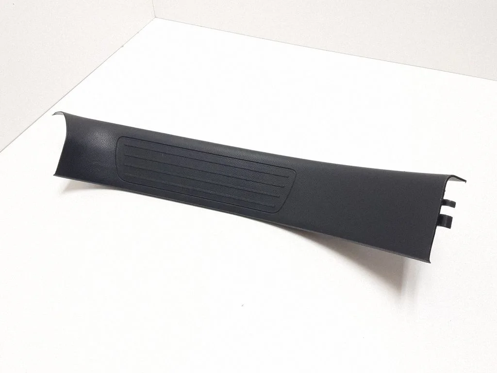 Rear sill trim cover A2926800135